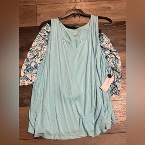 NWT Liz Claiborne Pajama Set